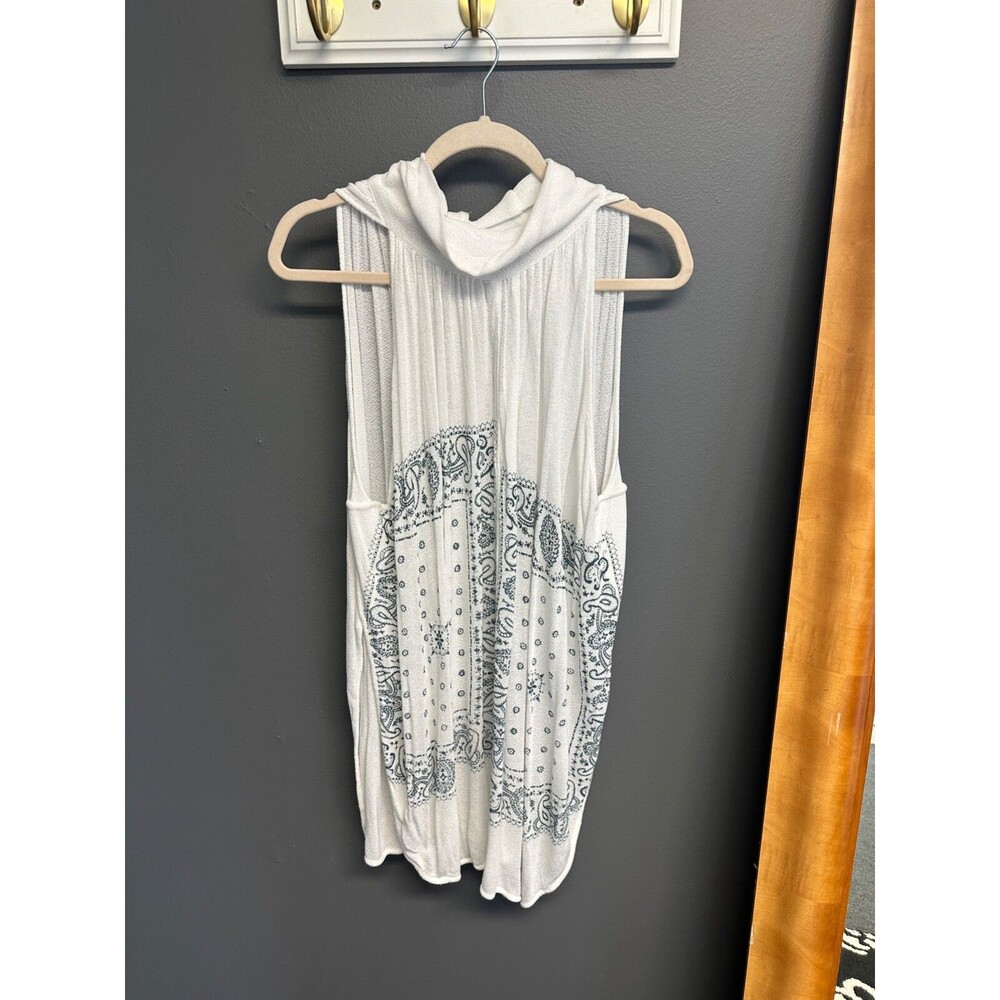 Free People One Size Good Vibes‎ Sleeveless Tunic Top Paisley Flowy Boho Coastal
